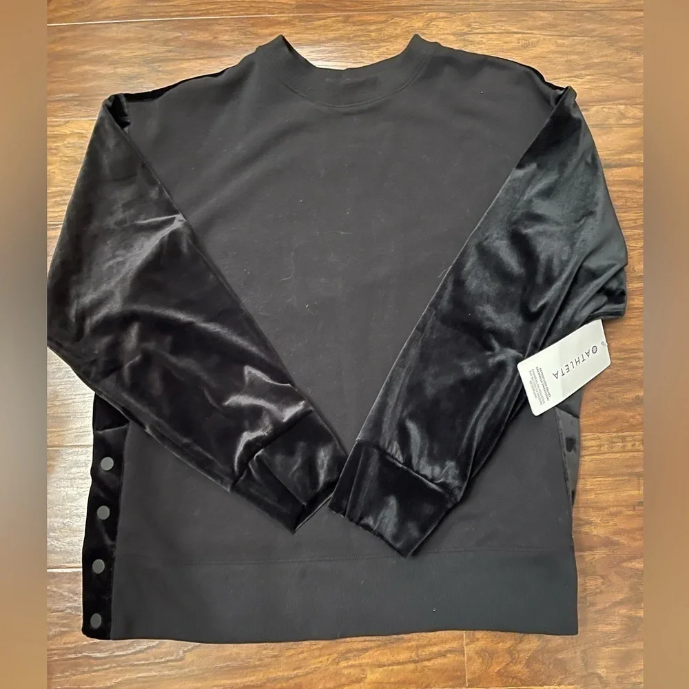 NWT Athleta Retroplush Velvet Crewneck Sweatshirt Size S